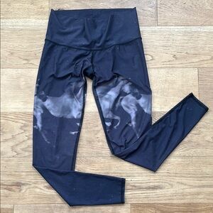 teeki Black & Gray Tie-Dye Leggings